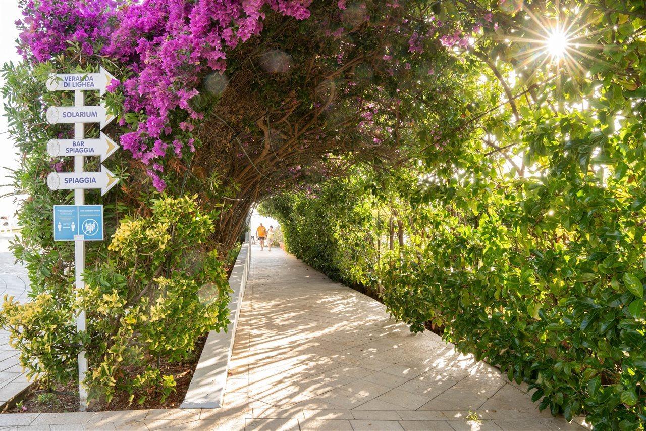 Hotel Ipomea Club Capo Vaticano Exterior photo